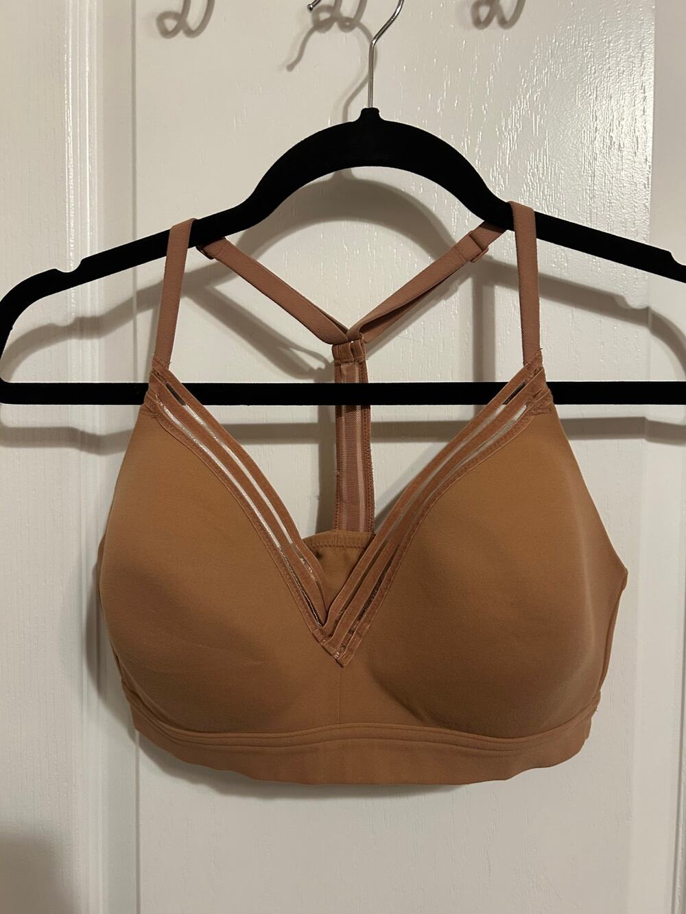 Athleta Everyday Bra in Powervita Cinnamon
